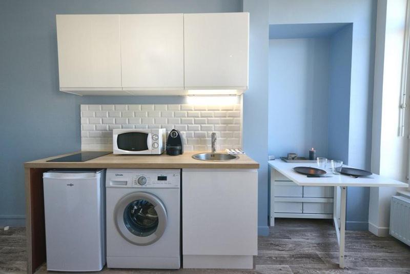 Appartment Les Suites Du Parc Безансон Номер фото